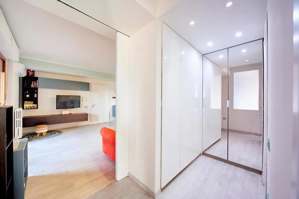 Rory'S Bijoux - Milano Apartment